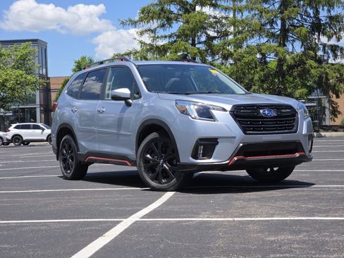Used 2023 Subaru Forester Sport AWD/4WD image 2