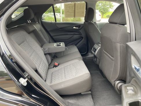 Used 2023 Chevrolet Equinox LT AWD/4WD image 14