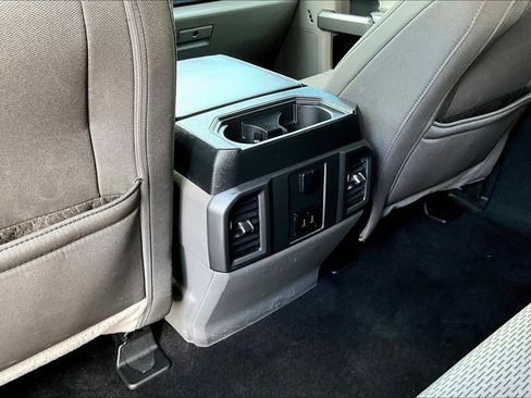 Used 2019 Ford F150 XLT image 13