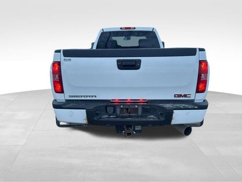 Used 2013 GMC Sierra 3500 Denali image 6
