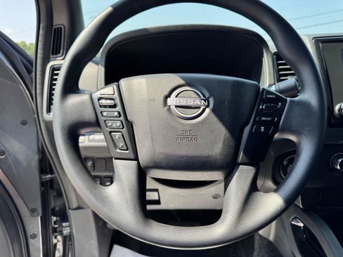 Used 2023 Nissan Frontier SV w/ Midnight Edition Package AWD/4WD image 3