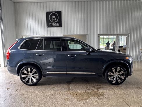 Used 2022 Volvo XC90 T8 Inscription w/ Advanced Package image 13
