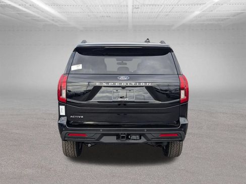 New 2026 Ford Expedition Active AWD/4WD image 11