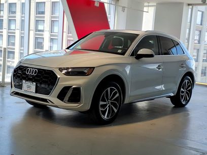 Used 2023 Audi Q5 2.0T Premium Plus w/ Premium Plus Package