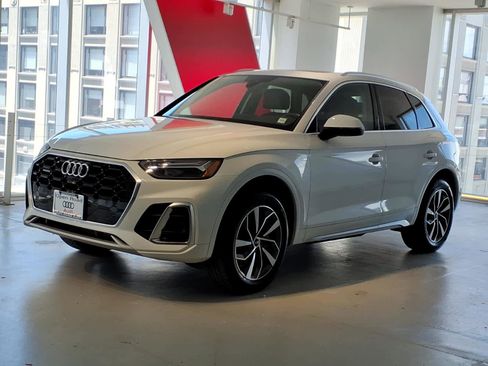 Used 2023 Audi Q5 2.0T Premium Plus w/ Premium Plus Package AWD/4WD image 1