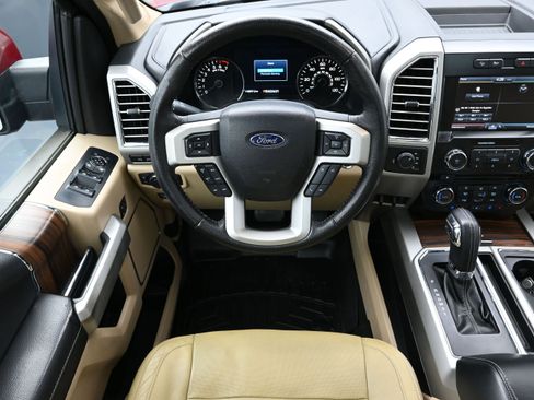 Used 2015 Ford F150 Lariat w/ Equipment Group 501A Mid AWD/4WD image 26