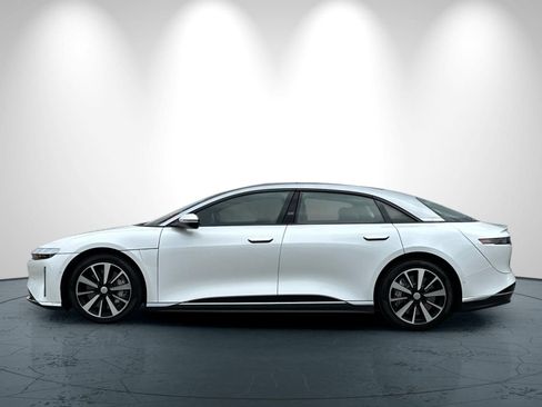 Used 2023 Lucid Air Touring AWD/4WD image 7