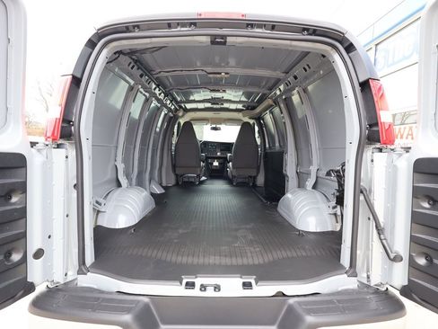 New 2026 Chevrolet Express 2500 w/ Enhanced Convenience Package RWD image 22