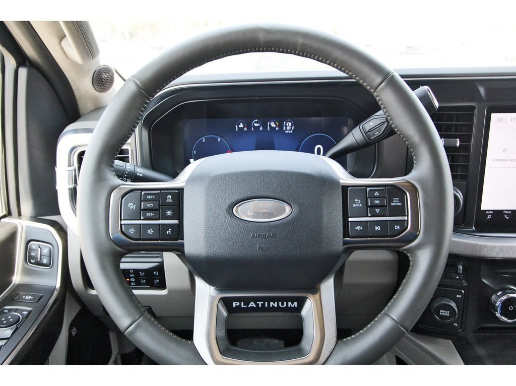 Certified 2026 Ford F350 Platinum w/ Platinum Plus Package AWD/4WD image 14