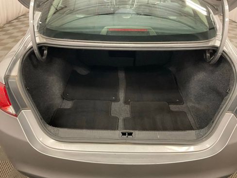 Used 2016 Chrysler 200 Limited FWD image 21