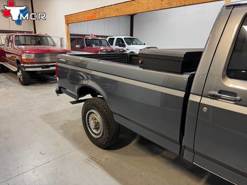 Used 1989 Ford F250 4x4 Regular Cab image 23