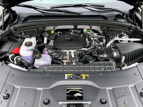 New 2026 Jeep Grand Cherokee Limited image 36