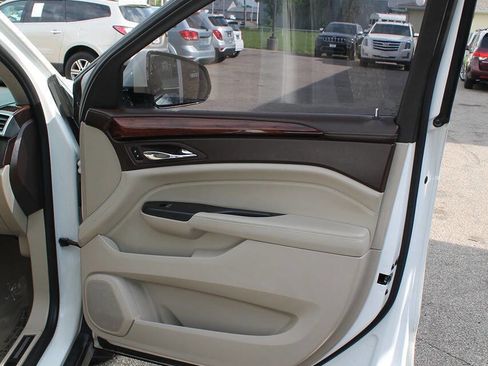 Used 2016 Cadillac SRX Luxury image 22