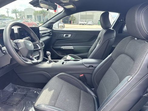 Used 2024 Ford Mustang Coupe RWD image 13