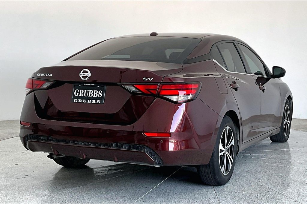 Used 2022 Nissan Sentra SV w/ Trunk Package FWD image 2