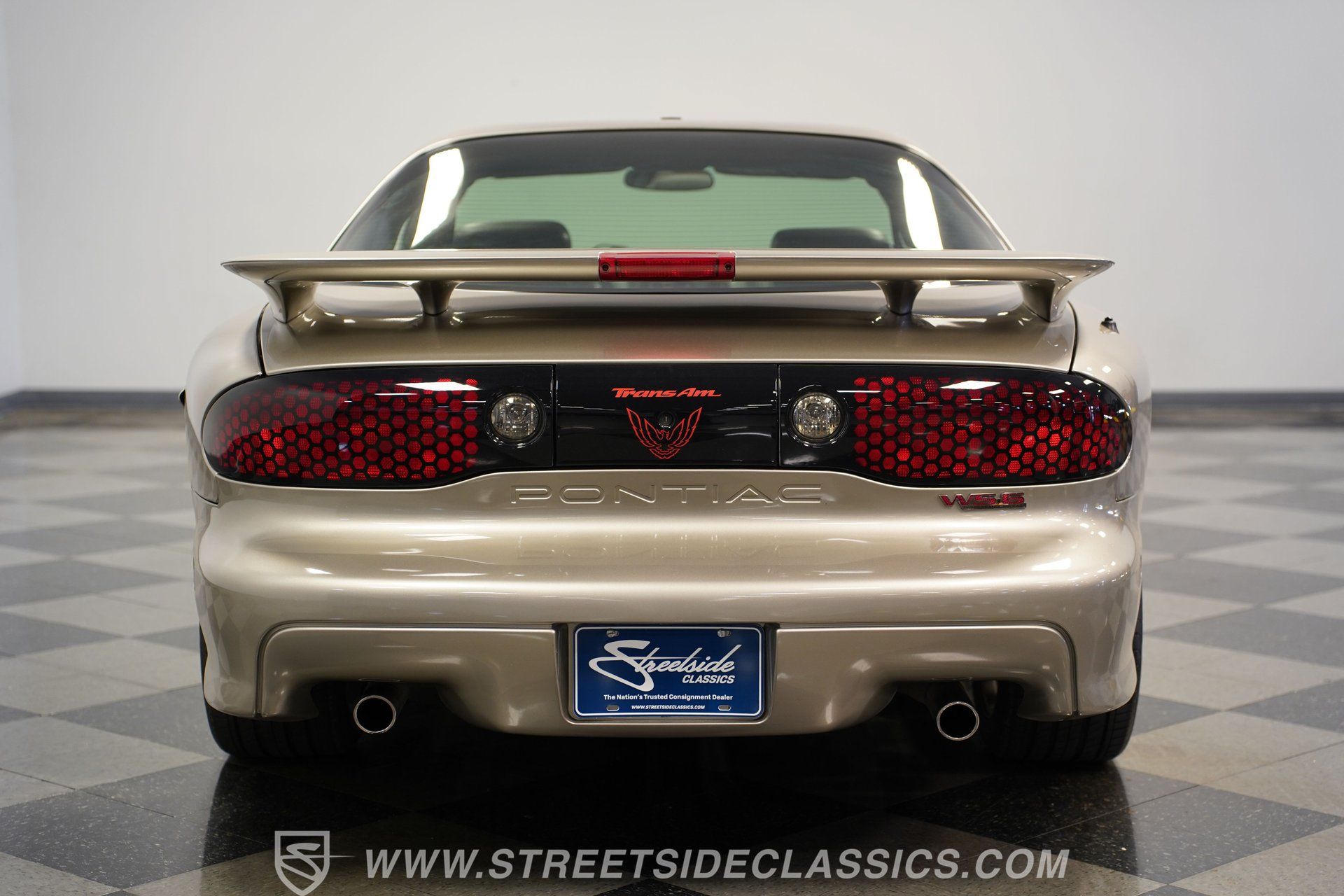 Used 2001 Pontiac Firebird Trans Am RWD image 26