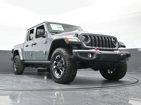 New 2026 Jeep Gladiator Rubicon w/ Steel Power Dome Hood Package AWD/4WD image 58