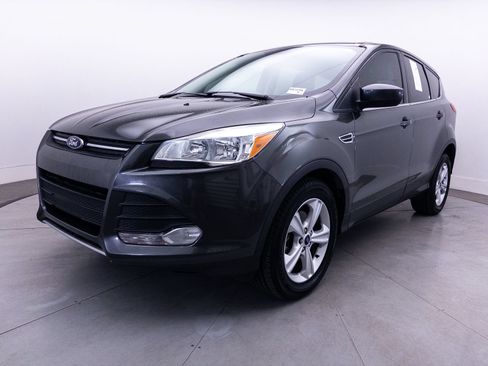 Used 2015 Ford Escape SE FWD image 6