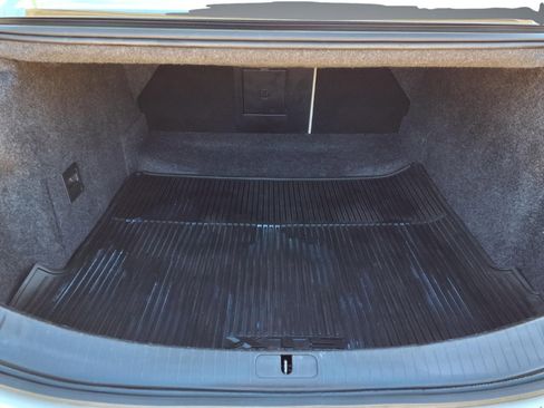 Used 2014 Cadillac XTS image 11