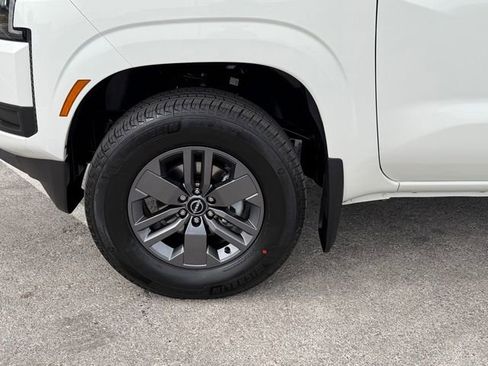 New 2026 Nissan Frontier SV w/ SV Convenience Package AWD/4WD image 27