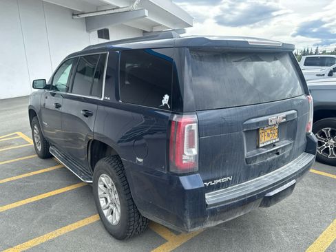 Certified 2019 GMC Yukon SLE AWD/4WD image 3
