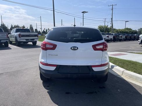 Used 2013 Kia Sportage LX FWD image 4