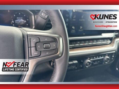 Used 2025 Chevrolet Silverado 1500 LT AWD/4WD image 20
