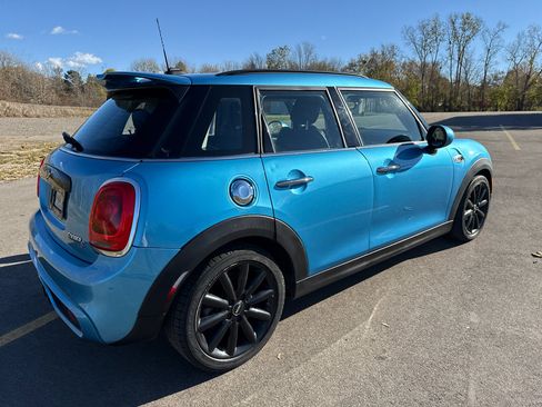Used 2018 MINI Cooper S image 5