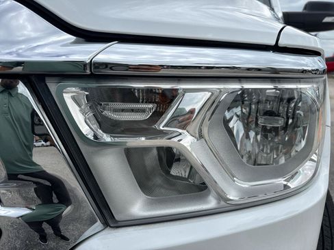 Used 2019 RAM 1500 Big Horn AWD/4WD image 65