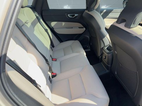 Certified 2026 Volvo XC60 T8 Plus w/ Protection Package Premier AWD/4WD image 29