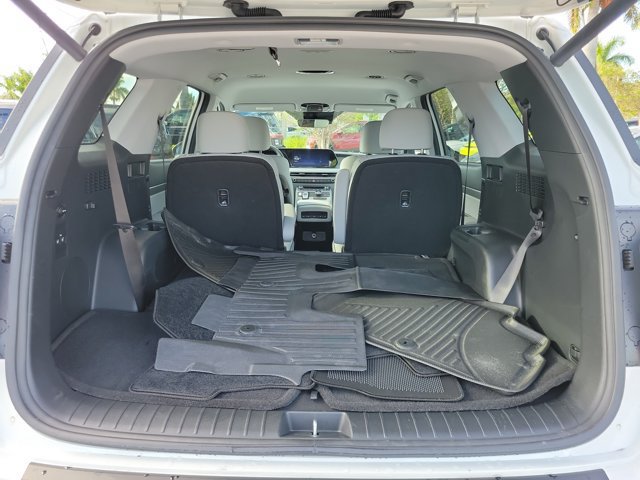 Certified 2025 Hyundai Palisade SEL FWD image 6