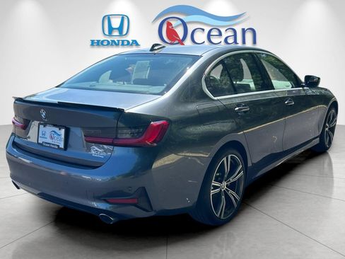 Used 2021 BMW 330i xDrive Sedan w/ Driving Assistance Package AWD/4WD image 3