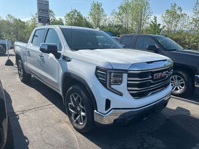 Used 2023 GMC Sierra 1500 SLT w/ SLT Convenience Package