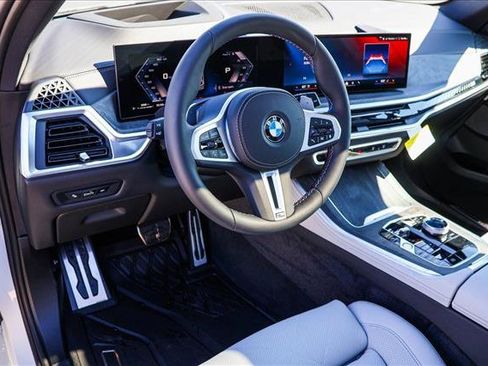 Used 2026 BMW X5 M60i w/ Executive Package AWD/4WD image 10