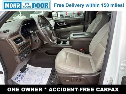 Used 2022 Chevrolet Tahoe LT w/ LT Signature Package AWD/4WD image 13