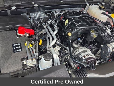 Used 2025 Jeep Wrangler Unlimited Sahara AWD/4WD image 20