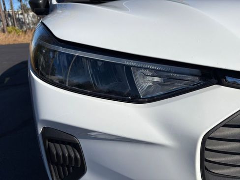 Used 2023 Ford Escape Active image 25