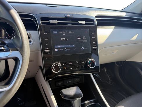 Used 2022 Hyundai Tucson SEL AWD/4WD image 12