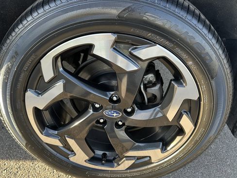 Used 2023 Subaru Crosstrek 2.5i Limited w/ Moonroof Package image 34