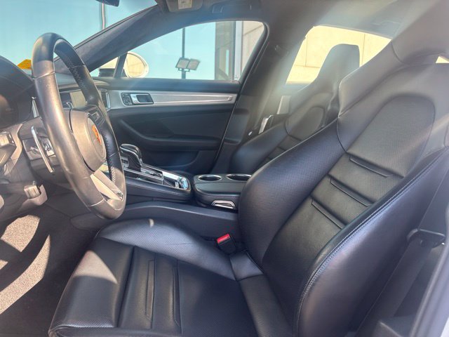 Used 2021 Porsche Panamera GTS AWD/4WD image 3