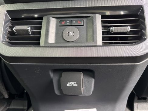 New 2026 Ford F250 Platinum image 16