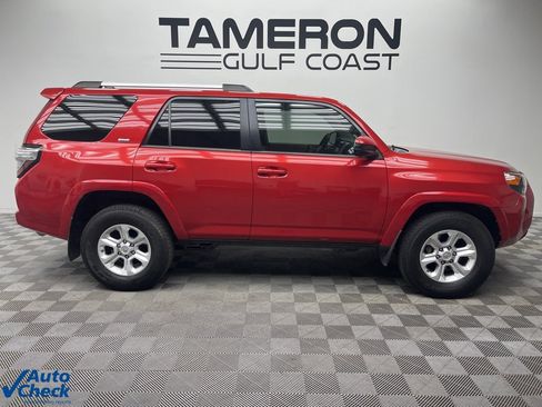 Used 2021 Toyota 4Runner SR5 image 4