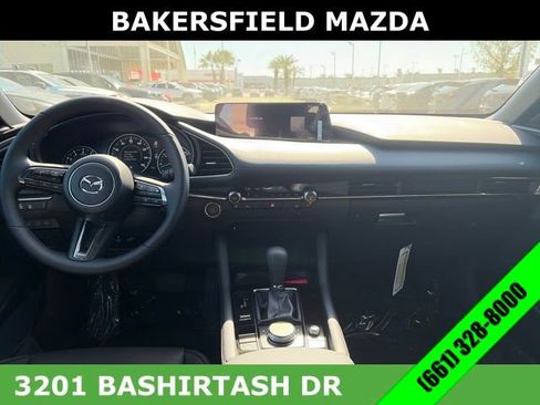 New 2026 MAZDA MAZDA3 Hatchback w/Premium Plus Pkg image 12
