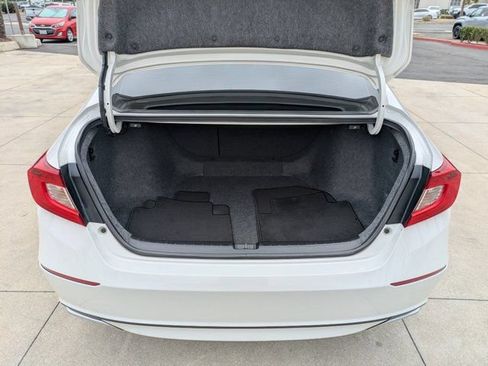 Used 2018 Honda Accord EX-L image 31