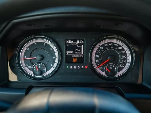 Used 2024 RAM 1500 Classic Warlock image 26