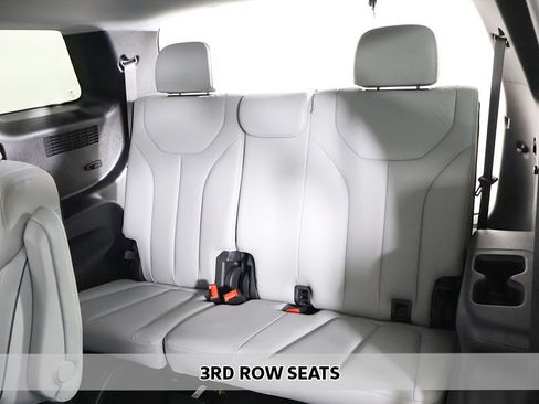 Used 2023 Hyundai Palisade SEL w/ Premium Package AWD/4WD image 7