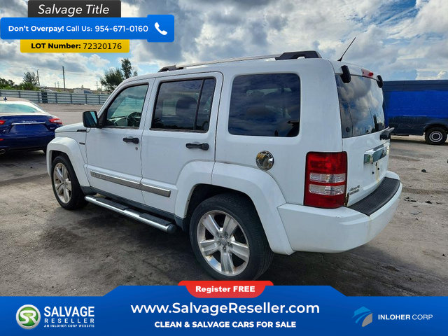 Used 2012 Jeep Liberty Limited Jet w/ Chrome Accents Group AWD/4WD image 3