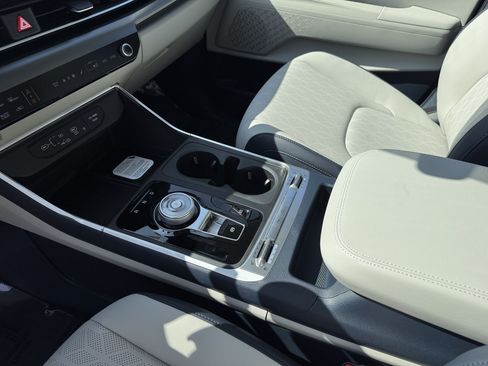 New 2027 Kia Carnival SX FWD image 11