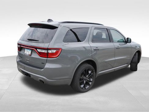 Used 2023 Dodge Durango GT AWD/4WD image 3