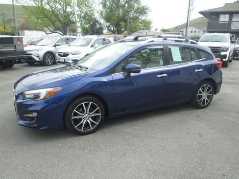 Used 2018 Subaru Impreza 2.0i Limited image 3